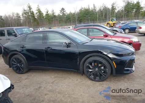 2025 Toyota Crown Nightshade Edition из США, поврежденный, VIN JTDAAAAF7S3037090